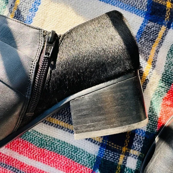 Naturalizer Black Booties - Picture 7 of 9